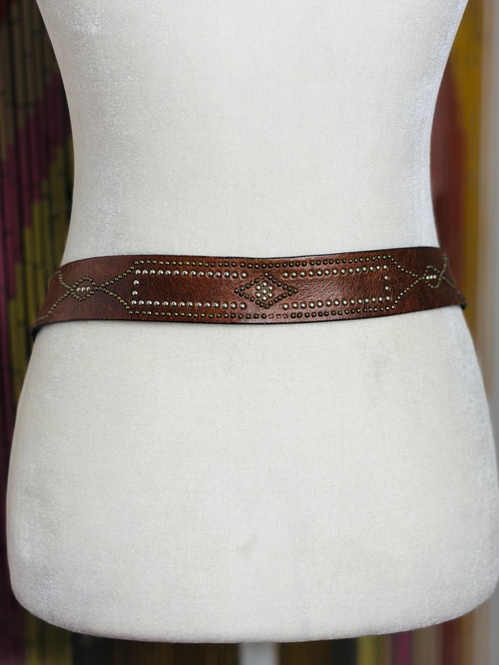 90s Y2K Express brown leather studded low rise belt - Picture 4 of 5